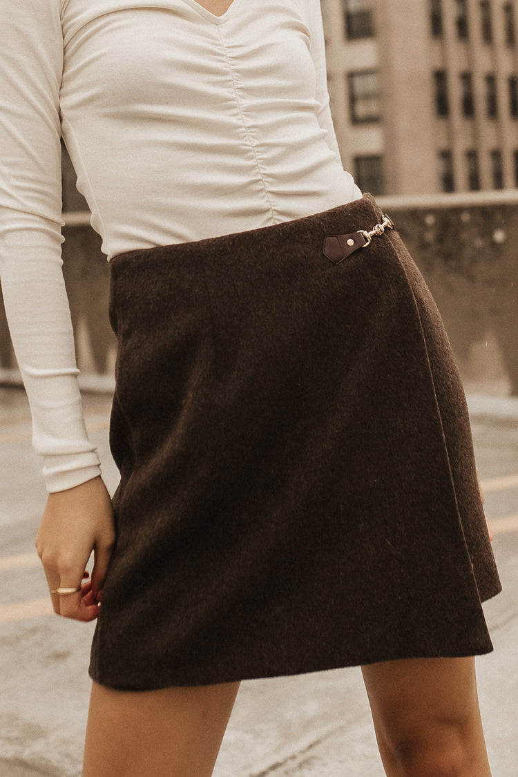 brown mini skirt