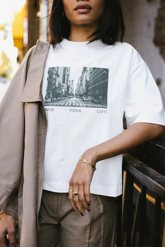 New York Graphic tee in white 