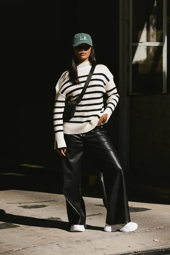 Long sleeves striped sweater 