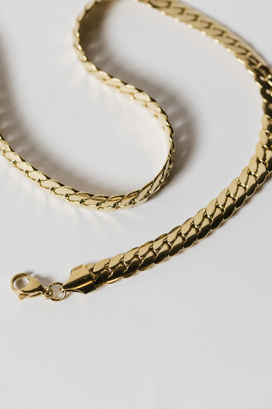 Chain in gold