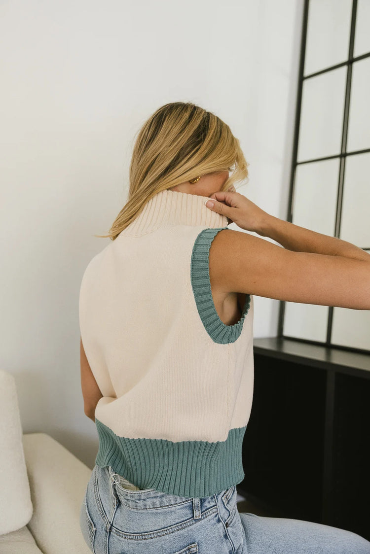 Knit color block vest in natural 