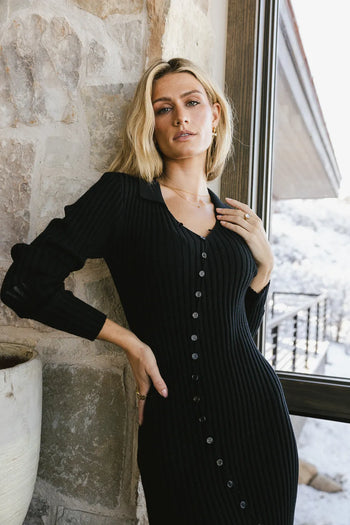 Long sleeves ribbed dress in black 