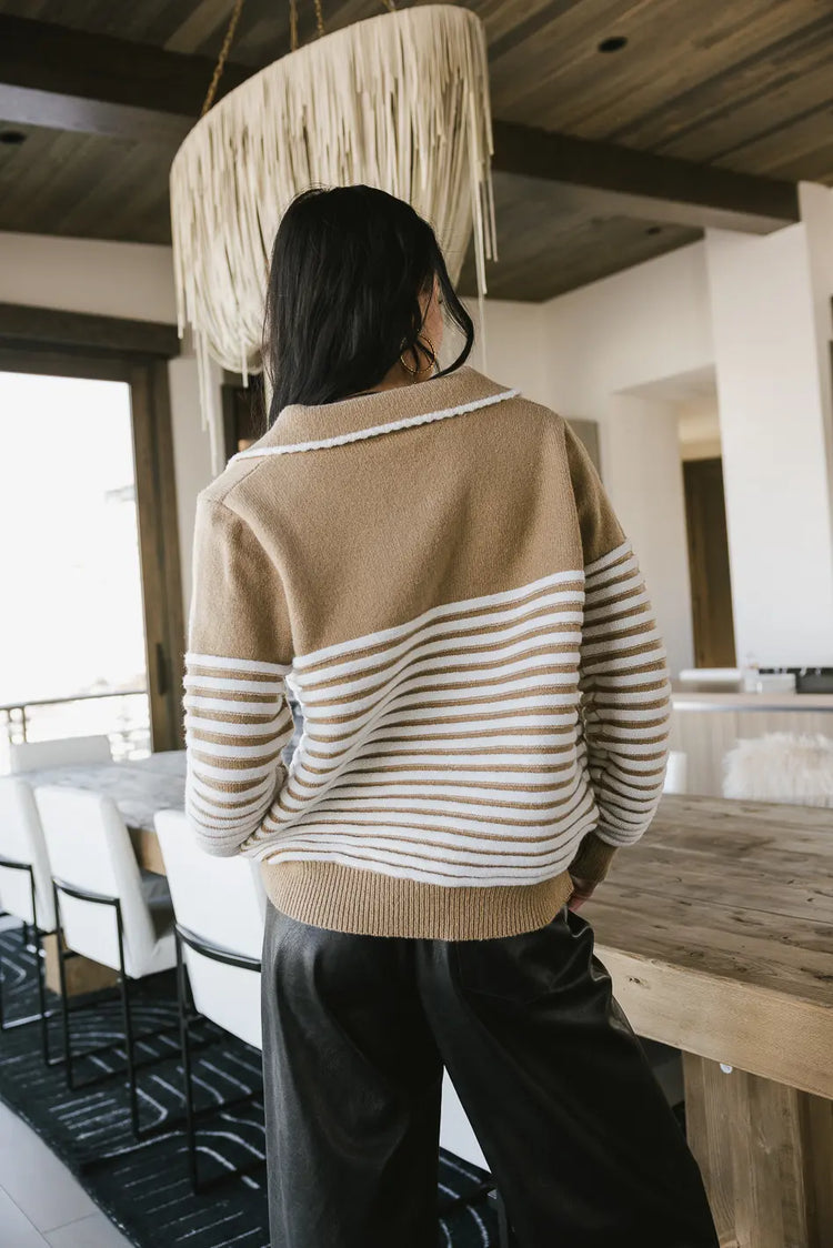 Knit striped sweater in brown 