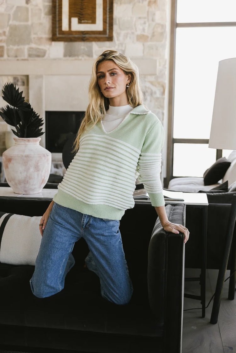 Ribbed hem and cuff sleeves sweater in sage 