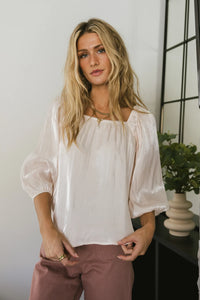 Square neck blouse in cream 