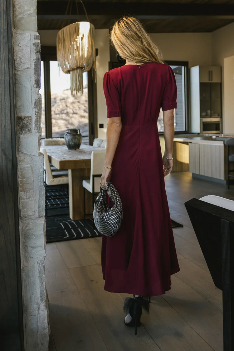 Back zipper dress in burgundy 