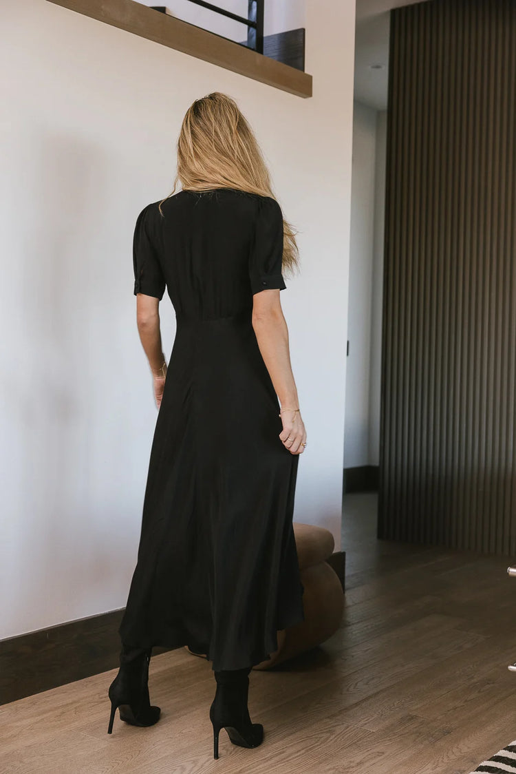 Back zipper dress in black 