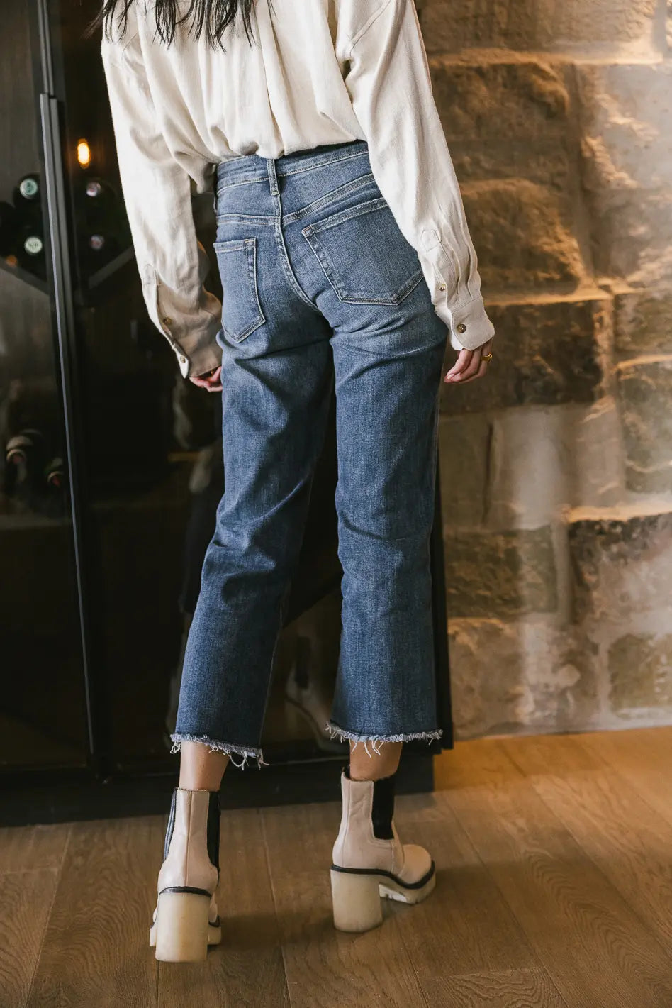 Straight Leg Jeans - Park Wash