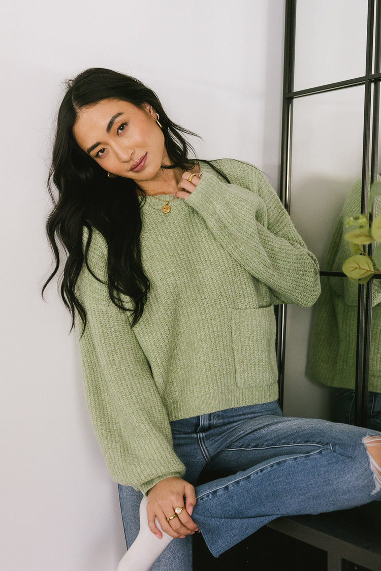 green knit sweater 