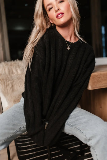 round neck line black sweater