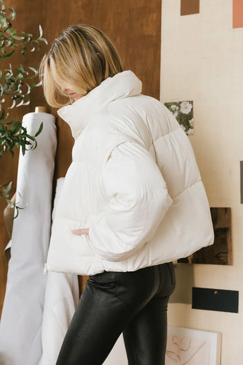 detachable sleeve jacket in cream 