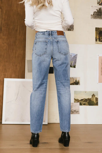 light wash jeans