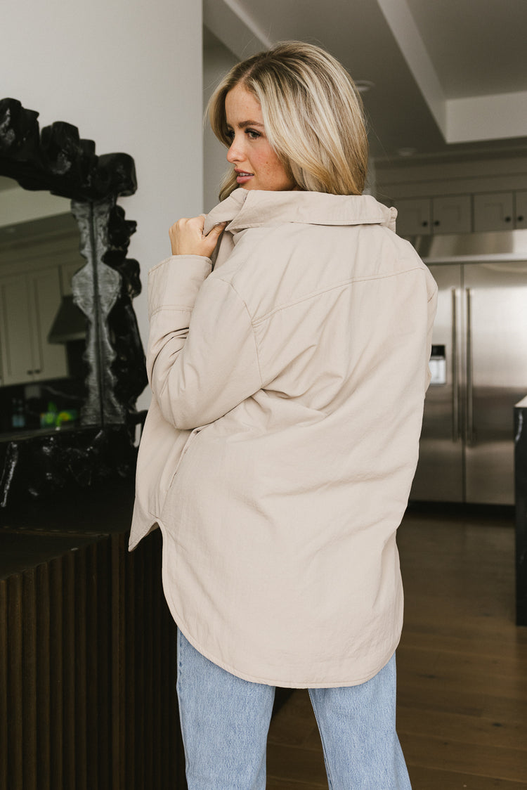 Oversized jacket in taupe