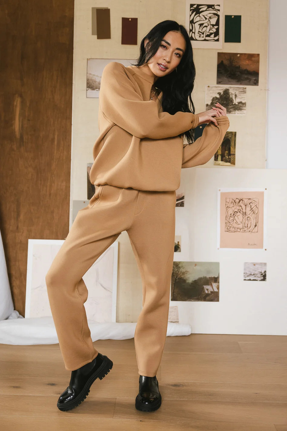 long sleeve camel sweatshirt