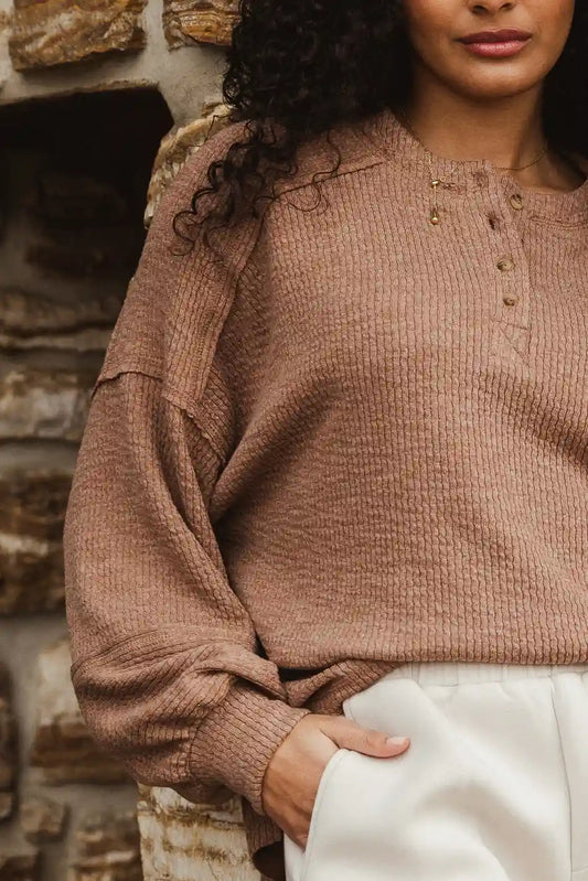 ribbed knit top in brown