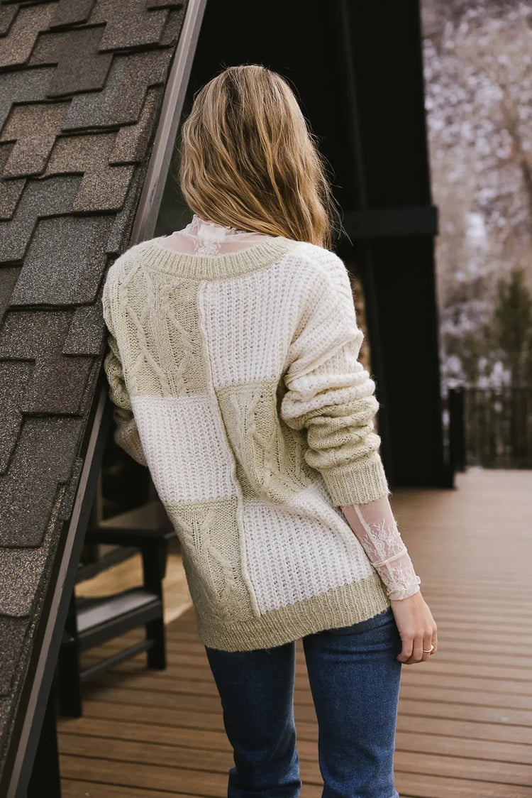 Knit sweater in sage 