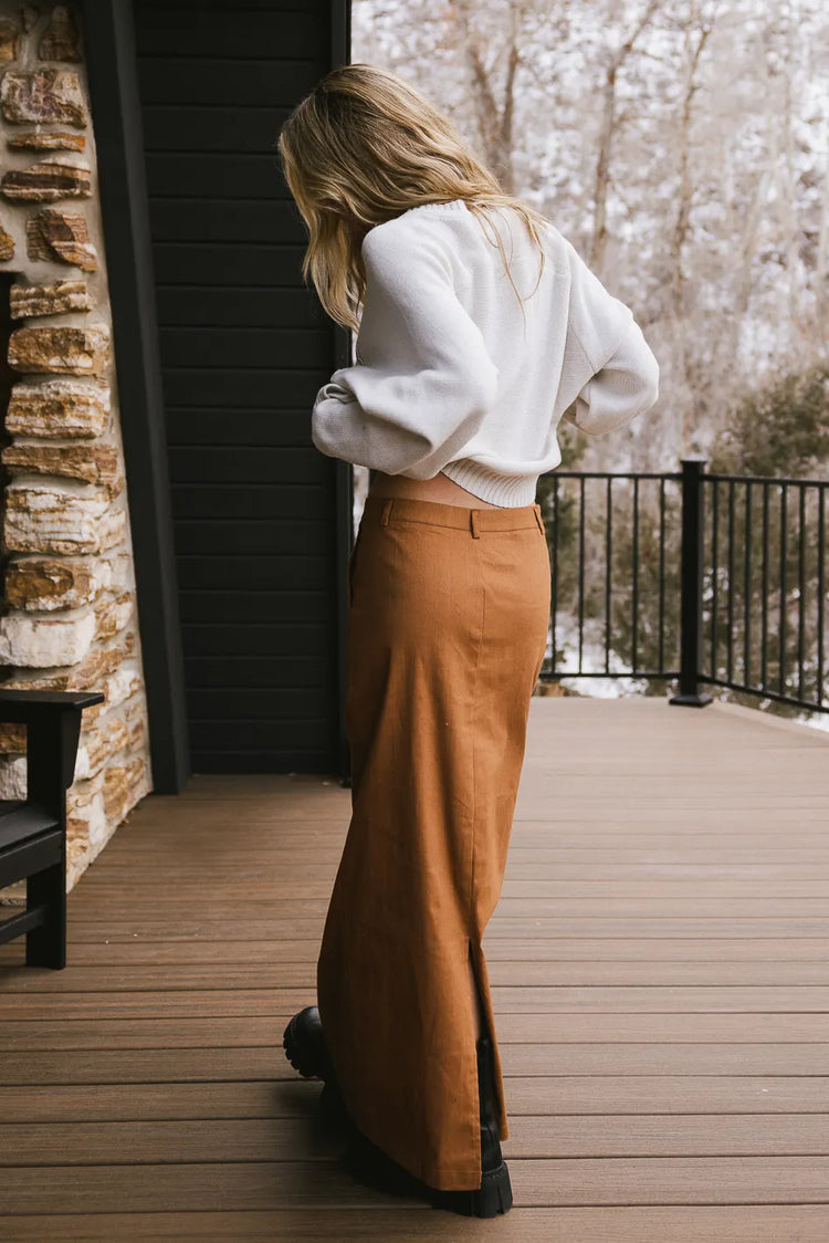Woven skirt in brown 