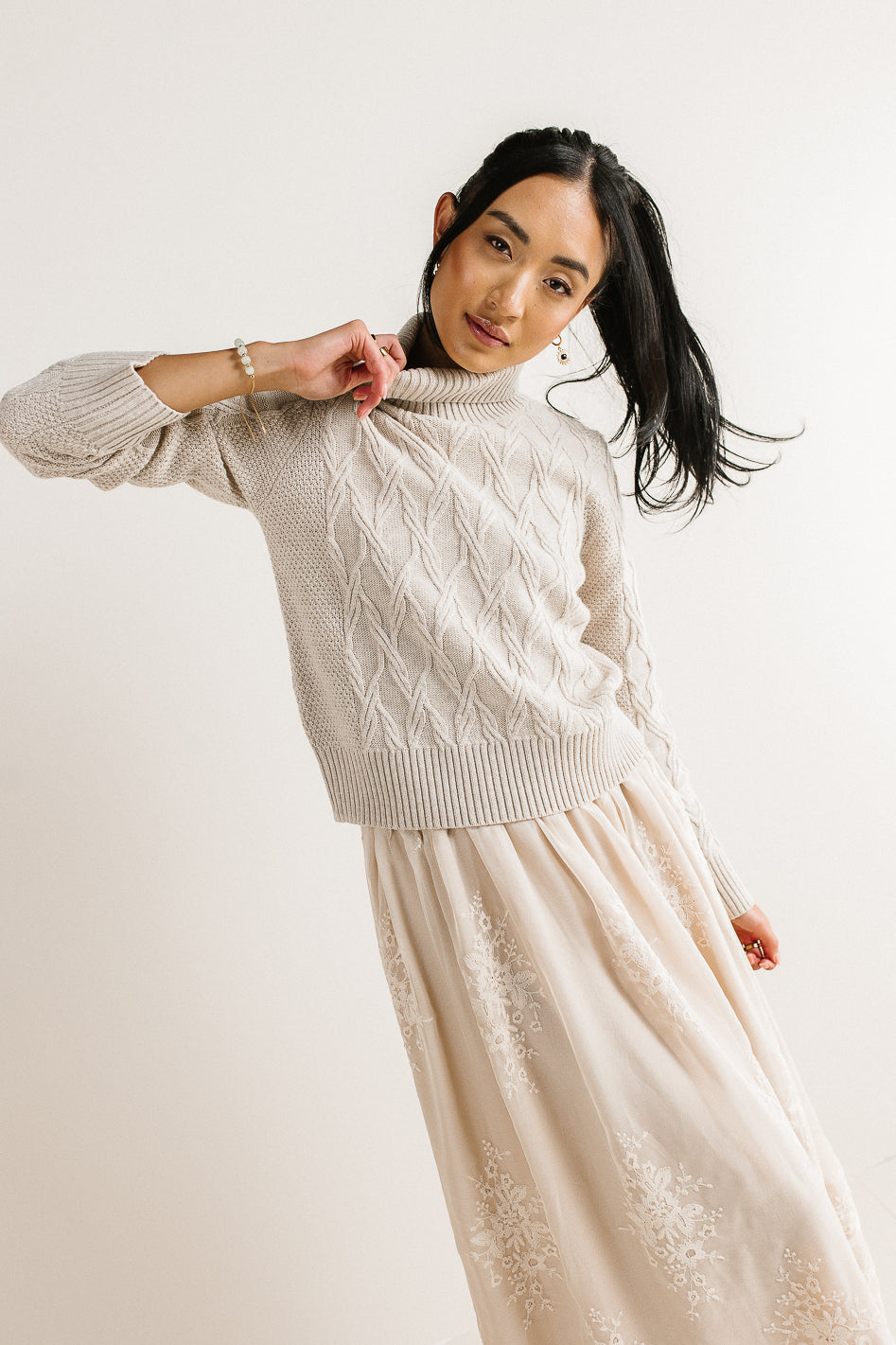 turtleneck long sleeve sweater