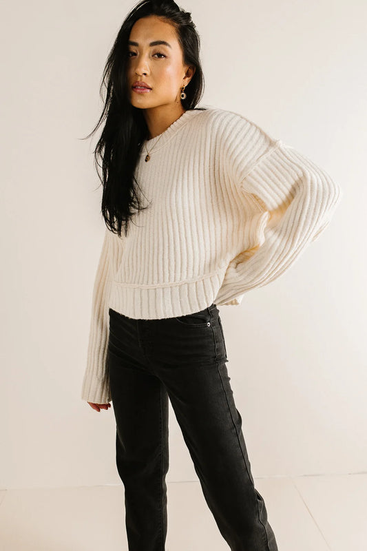 Ribbed sweater in cream 
