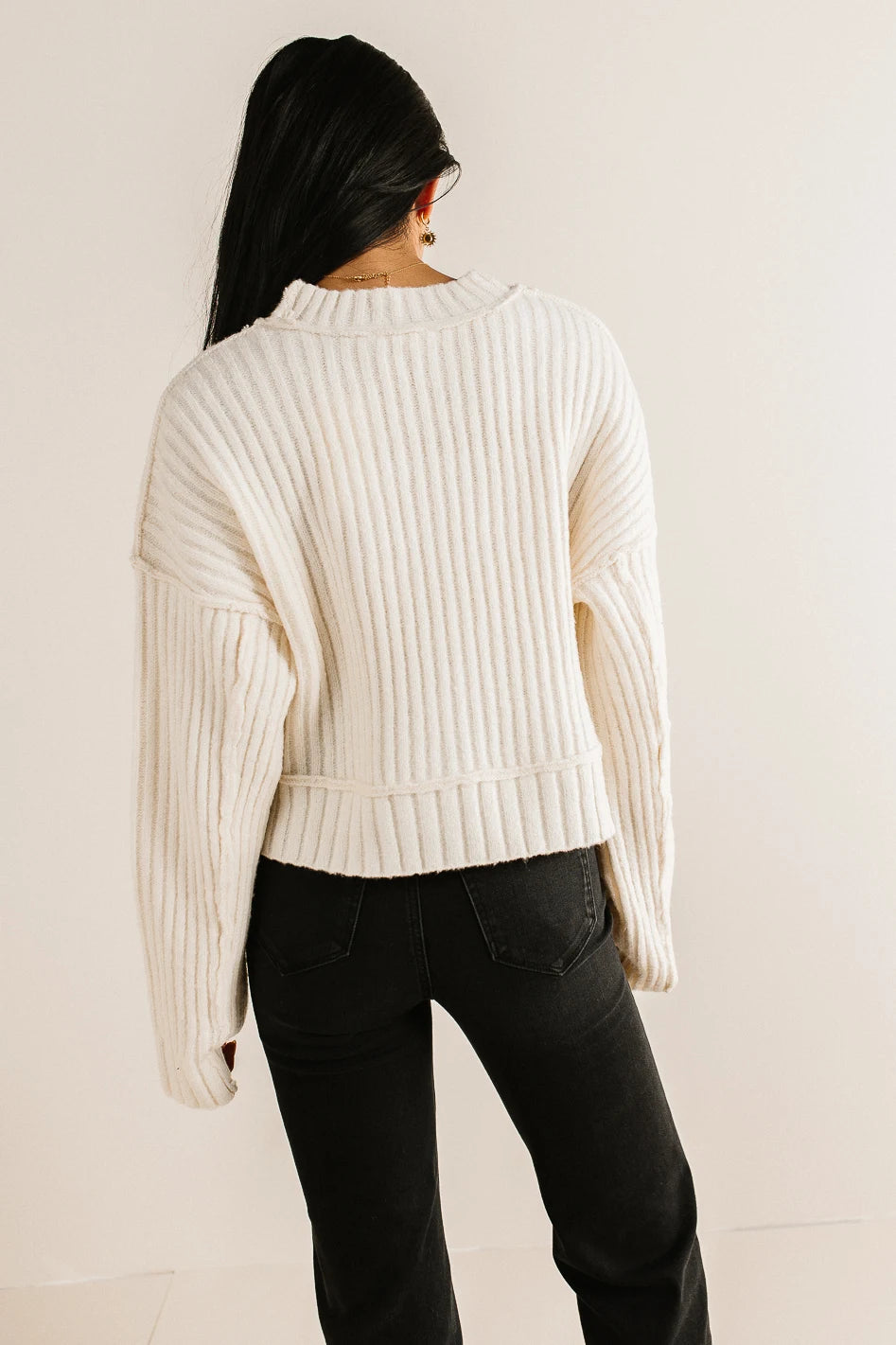Ribbed hem sweater in cream