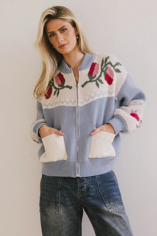 Two hand pockets cardigan in blue 