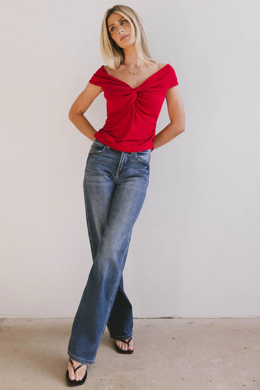 Front ruched top in red