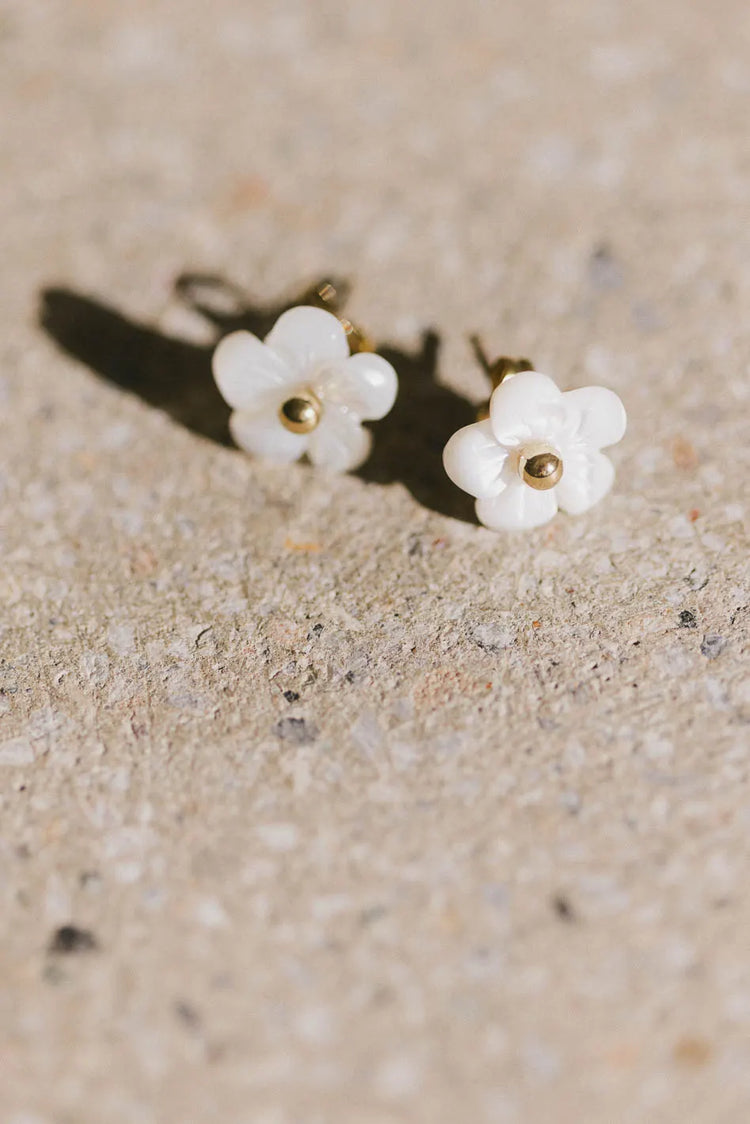 White floral earrings 