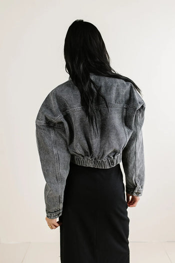 Elastic hem cropped denim jacket in black 