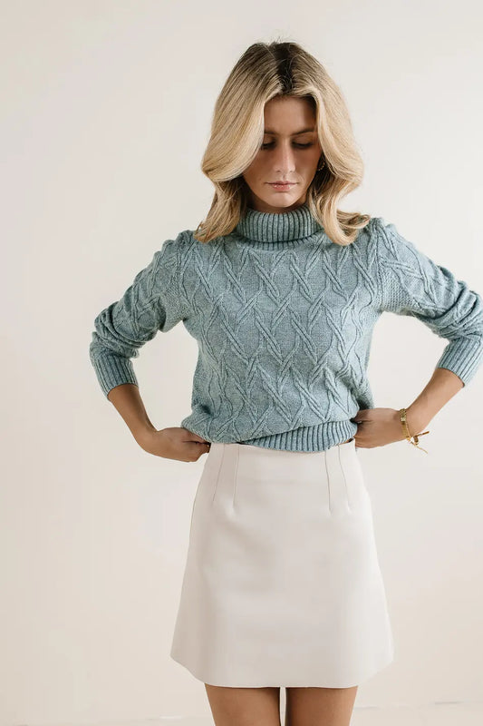 Knit sweater in blue 