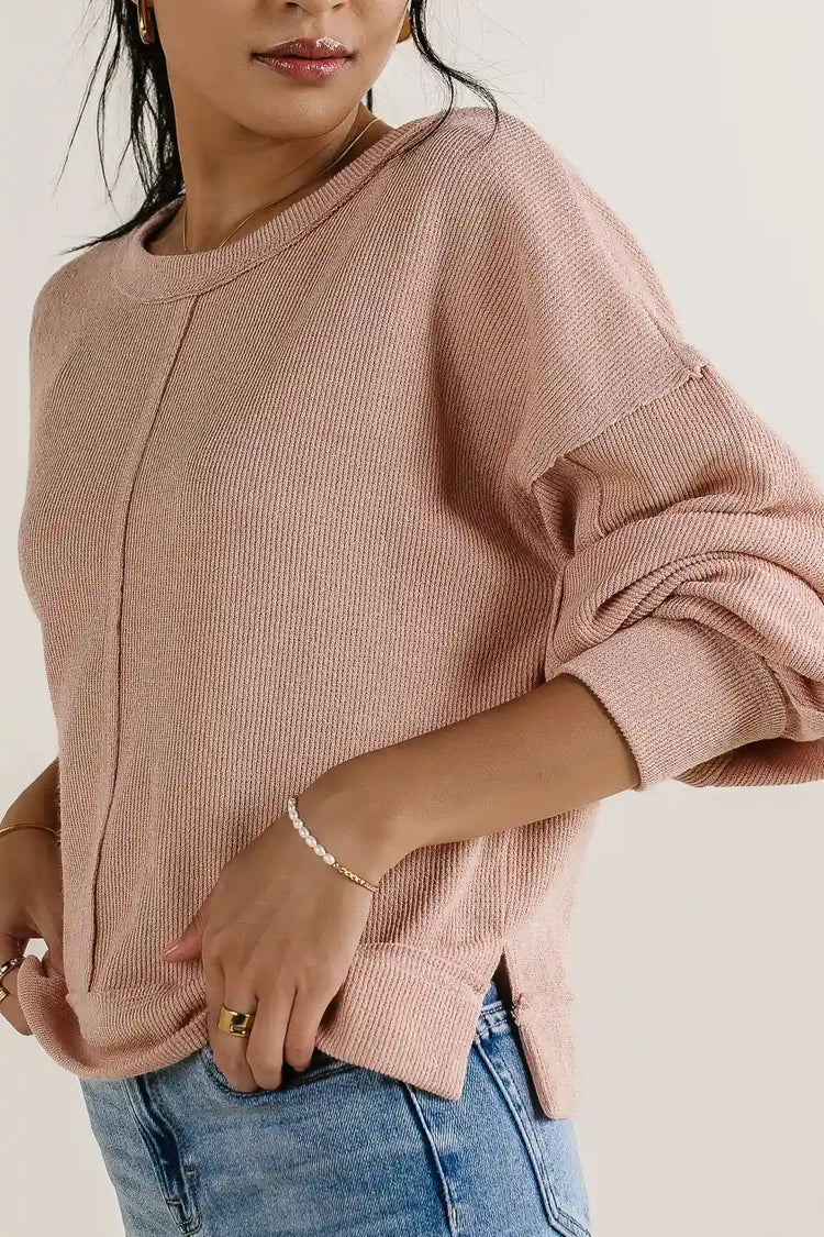 Knit sweater in blush 