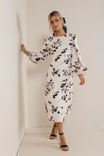 Round neck floral dress 