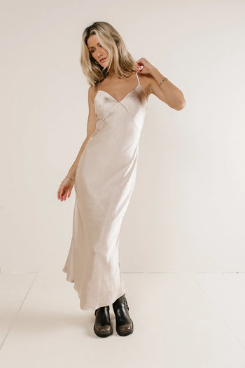 Midi dress in champagne 