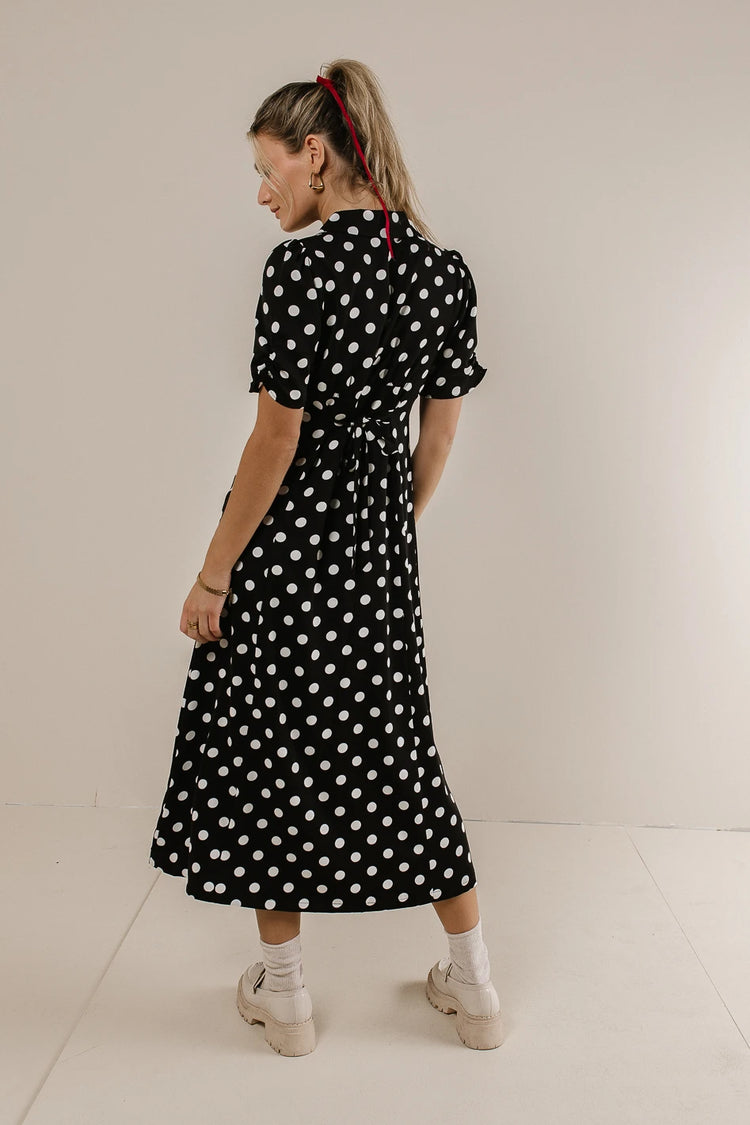 Adjustable tie polka dot dress in black 
