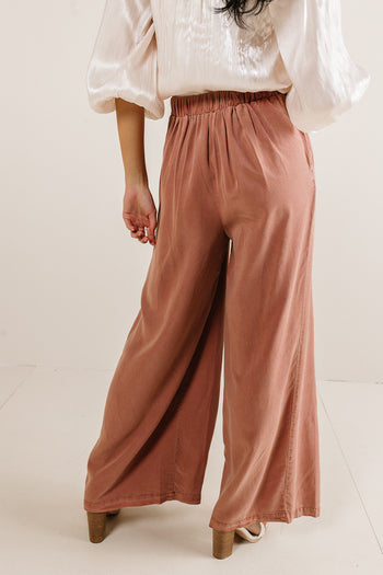 elastic waist wide leg pants