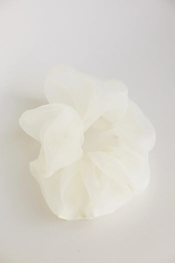 Organza scrunchie 