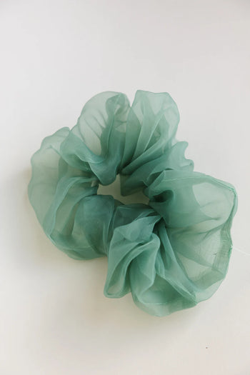Organza scrunchie in sage 