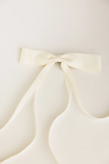 Cream bow 