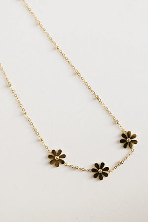 Talia Flower Necklace - Tarnish Free