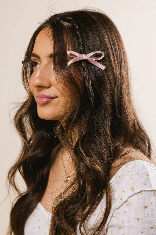 Bow in pink 