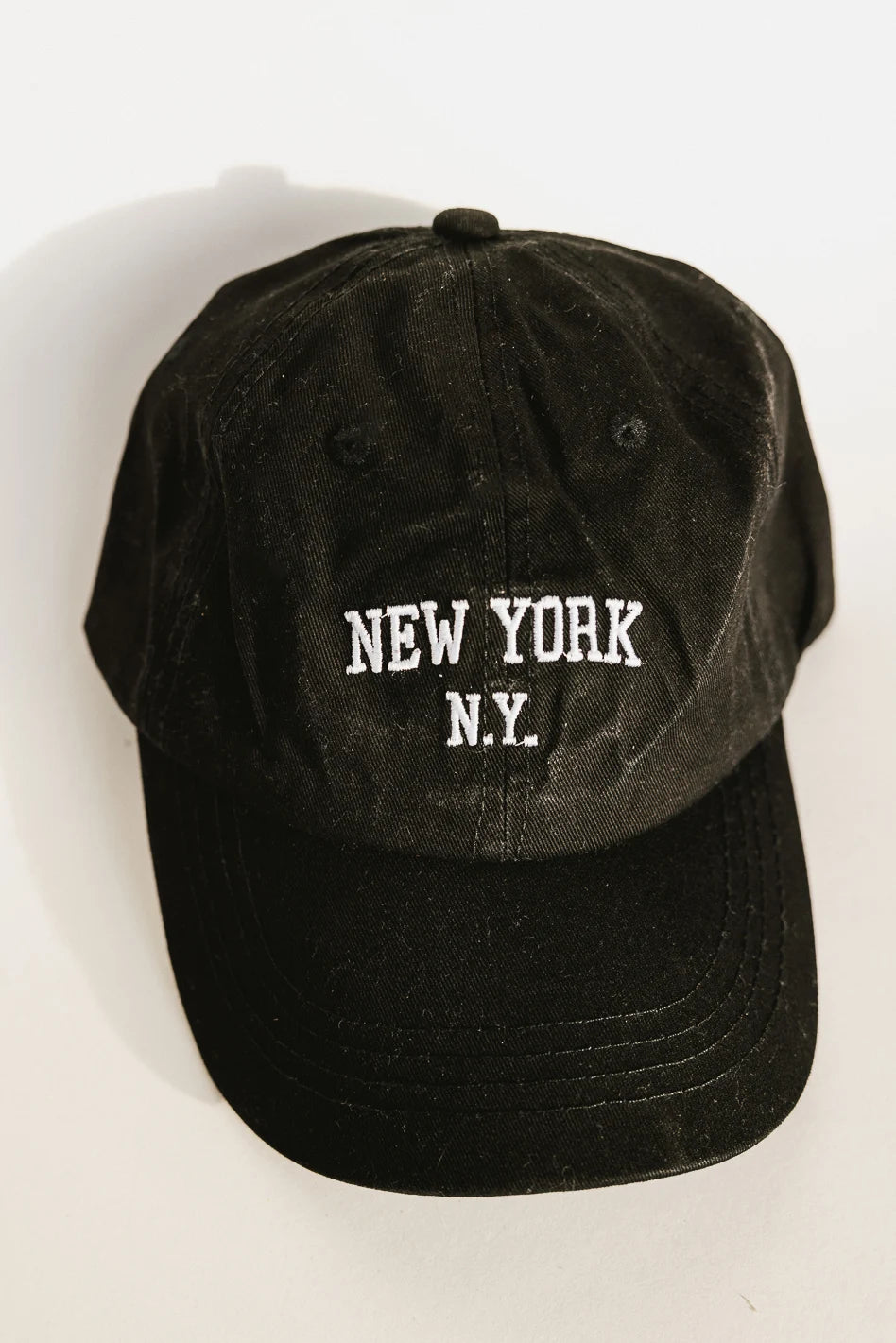 Cap in black 
