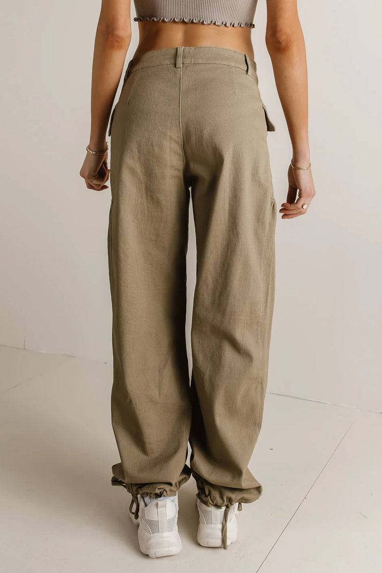 Pants in olive 