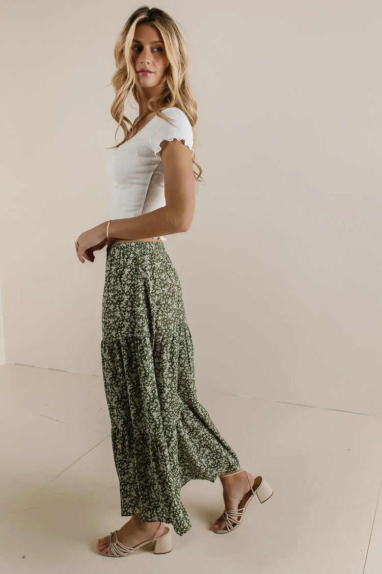 Tiered floral skirt 