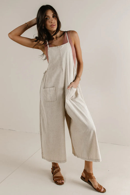 Jumpsuit in taupe 
