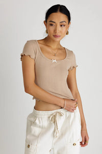 Ruffle cuff sleeves top in taupe 