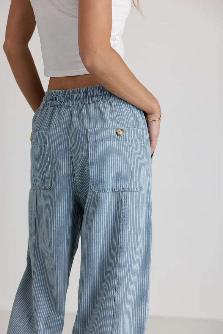 Two back pockets striped denim pants 