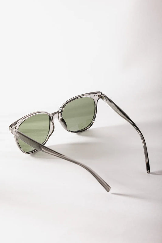 Sunglasses in grey 