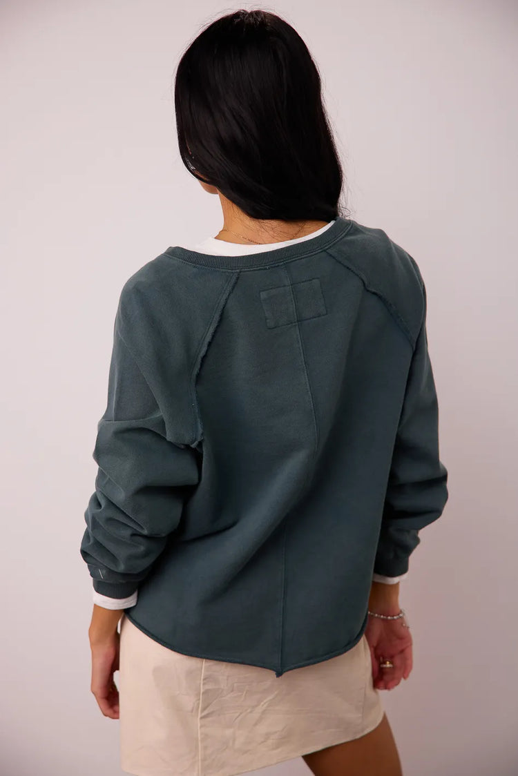 Oversized top in teal 