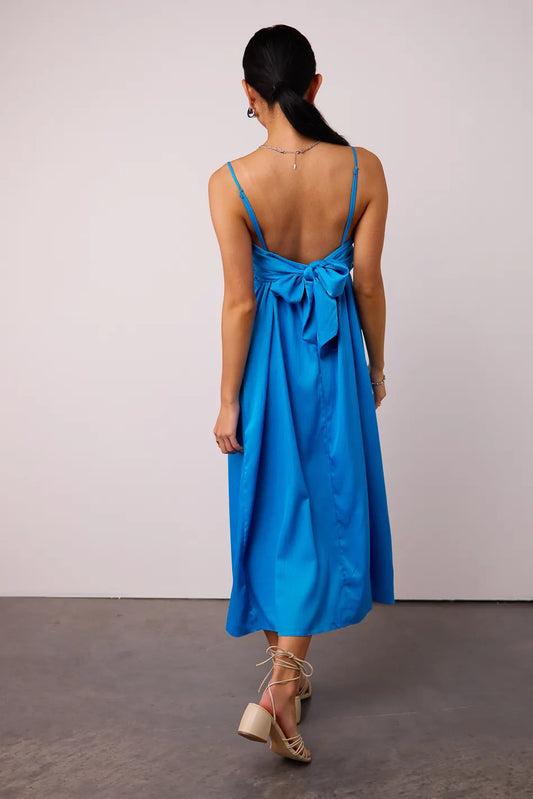 Adjustable bow midi dress in blue 