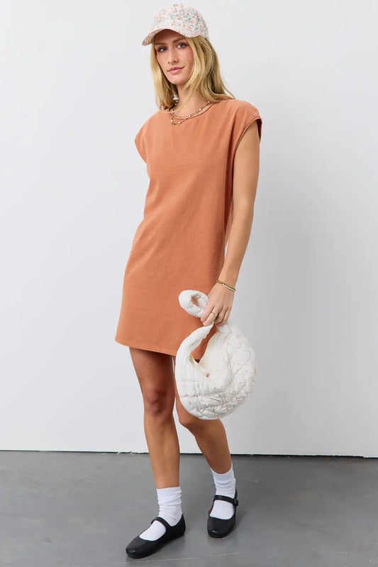T-Shirt dress in clay 