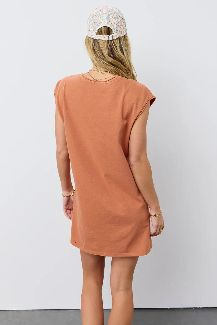 Plain color T-Shirt dress in clay 